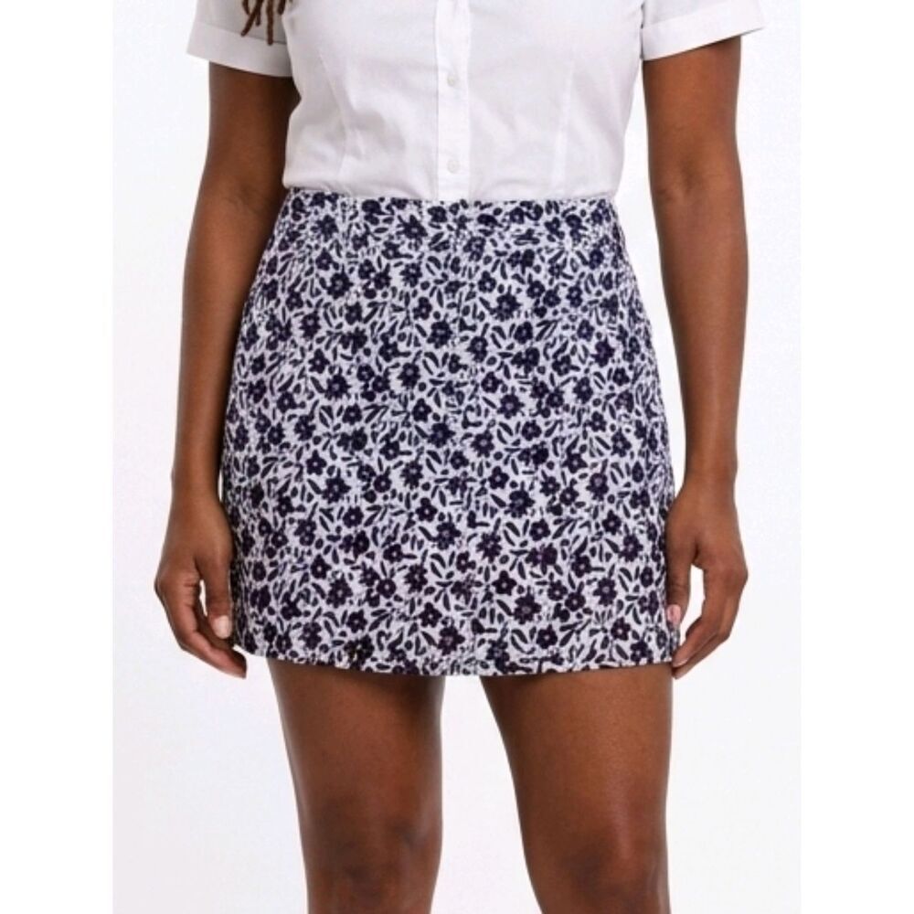 Chaps Blue Textured Floral Print 100% Cotton Mini Skirt Size 14
